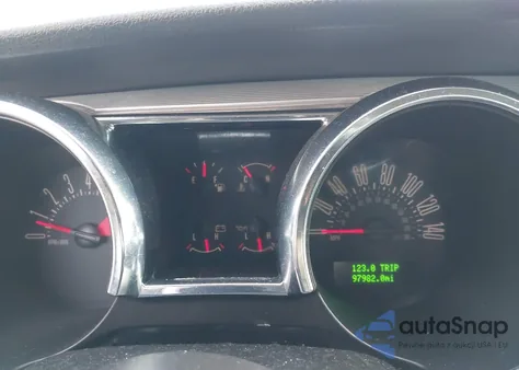 2007 Ford Mustang Gt Deluxe/Gt Premium z USA, uszkodzony, nr VIN 1ZVHT82H175322488